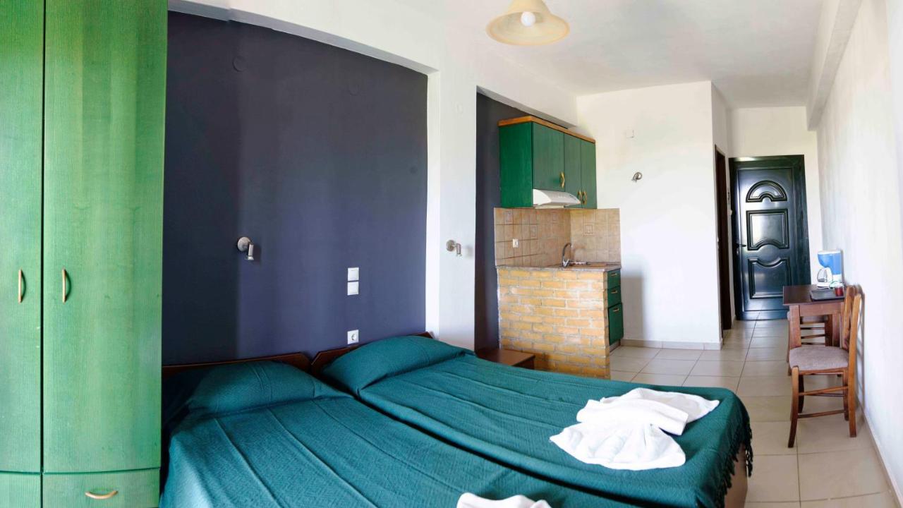 Habitat Villa Corfu Dassia  Buitenkant foto