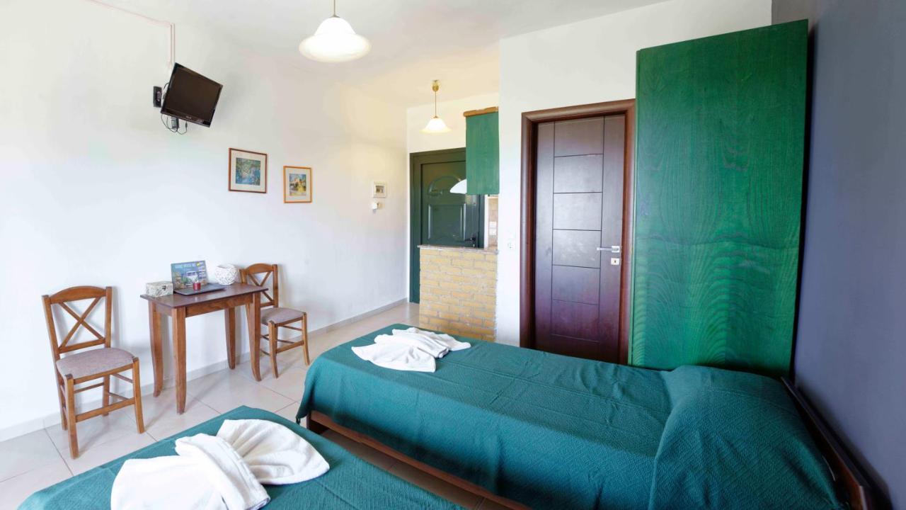 Habitat Villa Corfu Dassia  Buitenkant foto
